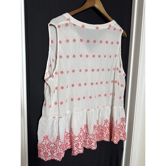 CROWN & IVY 2X Tank eyelets white pink ruffle cottage lightweight - Picture 8 of 9